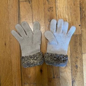 Women’s gloves